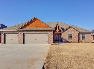 1123 Antler Ridge, Tuttle, OK 73089