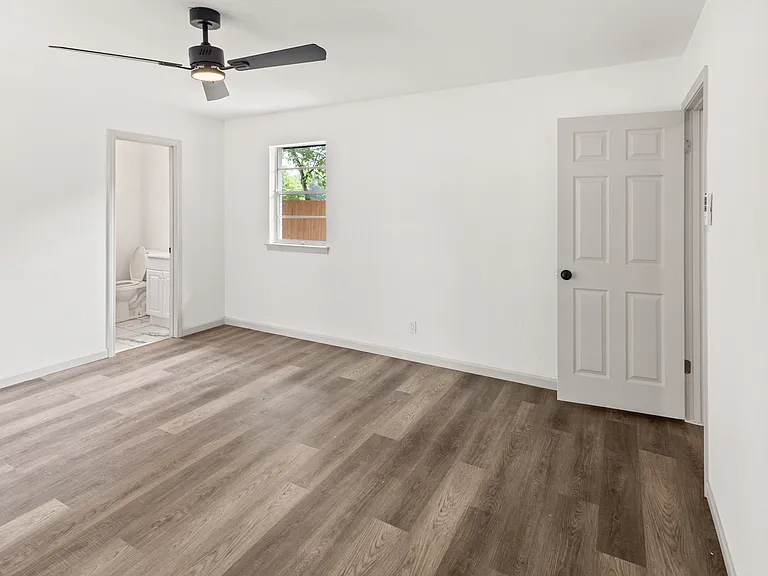 3812 David Ln — Photo 28