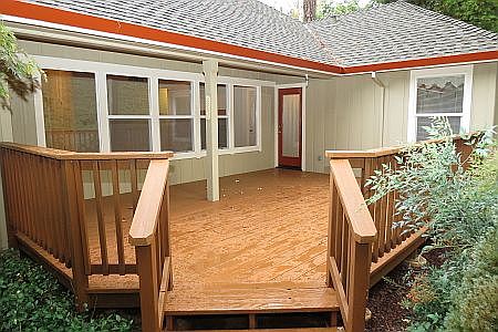 3rd image of 135 Ascot Pl