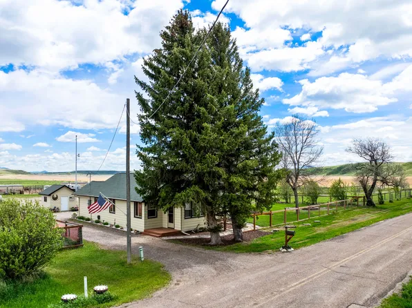 81 Eaton Ave, Great Falls, MT 59405