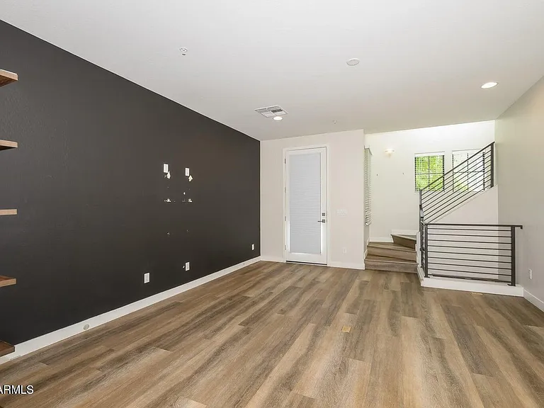 4236 N 27th St #39 — Photo 13