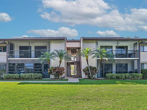 15492 Lakes Of Delray Blvd APT 205, Delray Beach, FL 33484