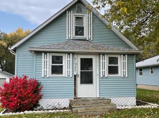 1922 Adams St, Tilton, IL 61833
