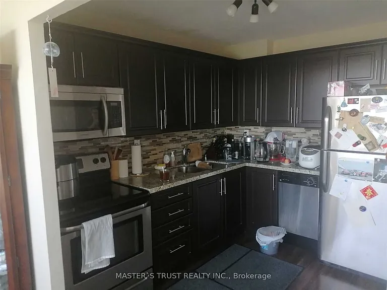 530 Lolita Gdns #1210 — Photo 12