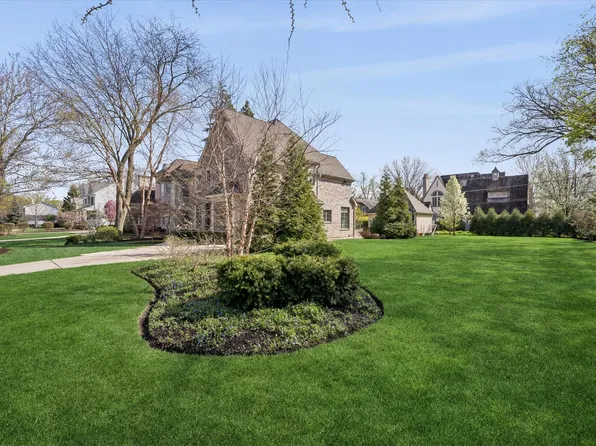 531 Ravine Rd, Hinsdale, IL 60521