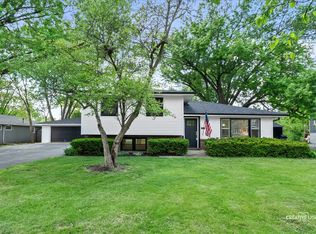 5S464 Sherman Ave, Naperville, IL 60563