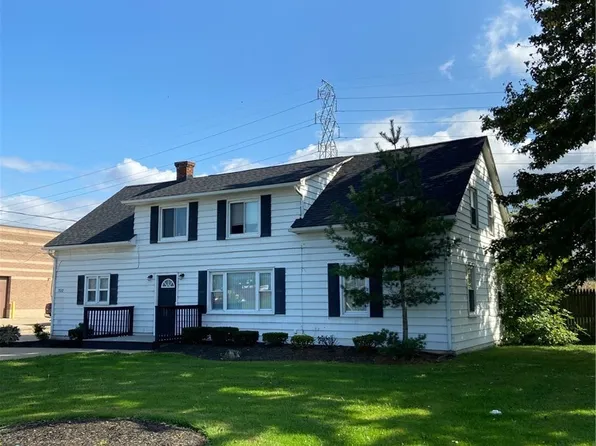 7512 Tyler Blvd, Mentor, OH 44060