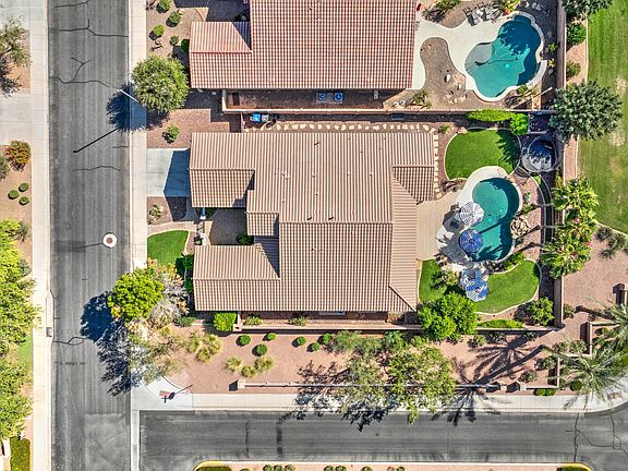 4th image of 1435 E TONTO Drive