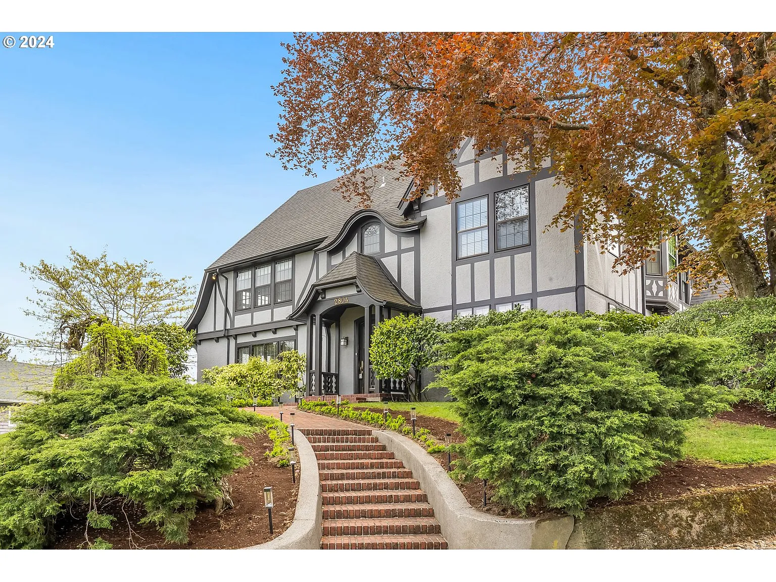 2804 NW Cumberland Rd photo 1