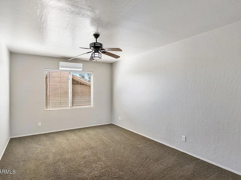 730 N Ithica St — Photo 17