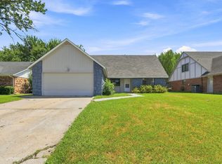1609 S Chestnut Ave, Broken Arrow, OK 74012