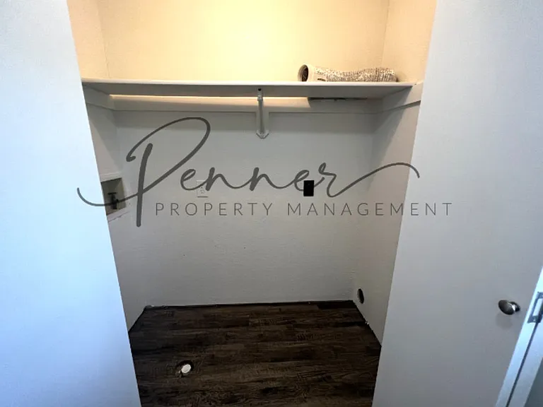 705D NE Ball Dr — Photo 8