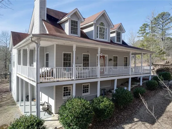 765 Rockhouse Rd, Waleska, GA 30183