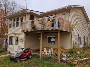 5000 Lammers Rd, Hastings, MI 49058