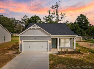 206 Washington St, Parkton, NC 28371