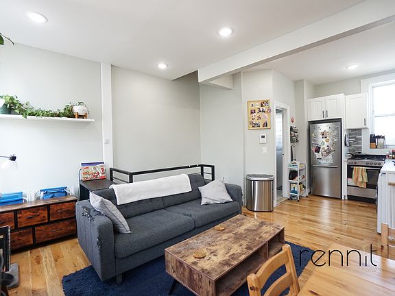 2nd image of 1916 Harman St APT 2R