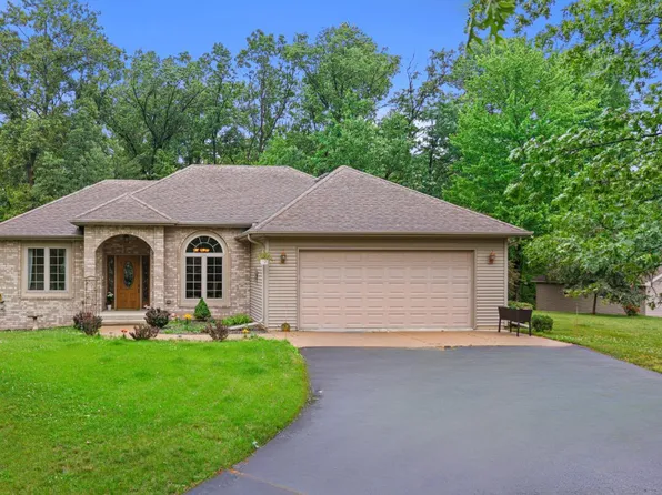 10275 YELLOW BRICK ROAD, Amherst, WI 54406