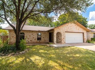 209 Woodstone Dr, Georgetown, TX 78628
