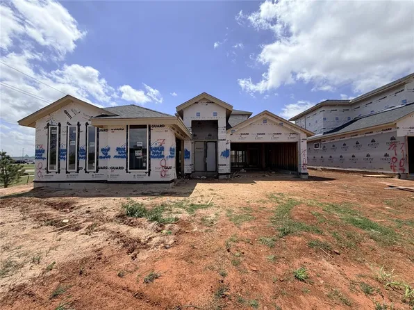 7100 NW 154th St, Edmond, OK 73013