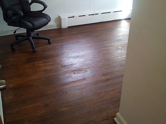 2nd image of 20 Shelley St