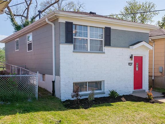 4th image of 6104 Eveline St