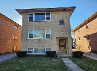 1018 S 11th Ave #1, Maywood, IL 60153
