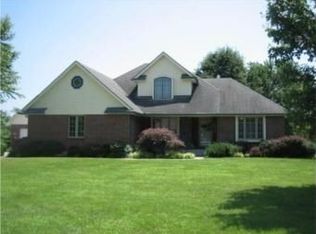 402 E Orchard St, Odessa, MO 64076