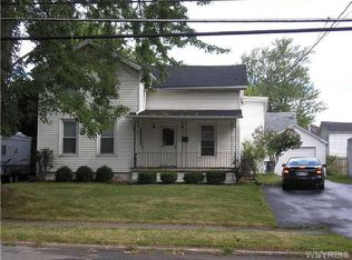 149 Park Ave, Lockport, NY 14094