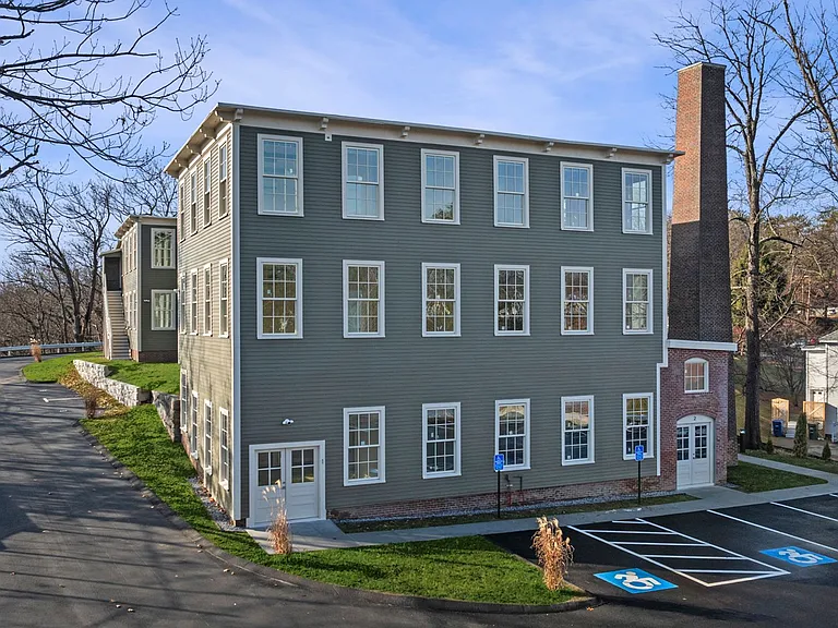 34 Tremaine St — Photo 19
