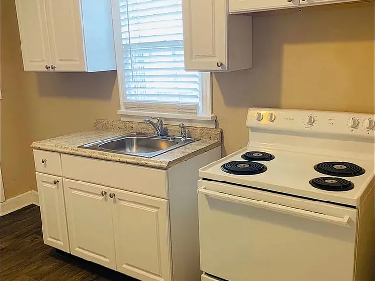 1113B Westgrove Ave — Photo 10