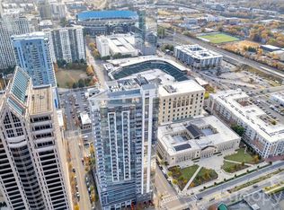 333 W Trade St UNIT 1902, Charlotte, NC