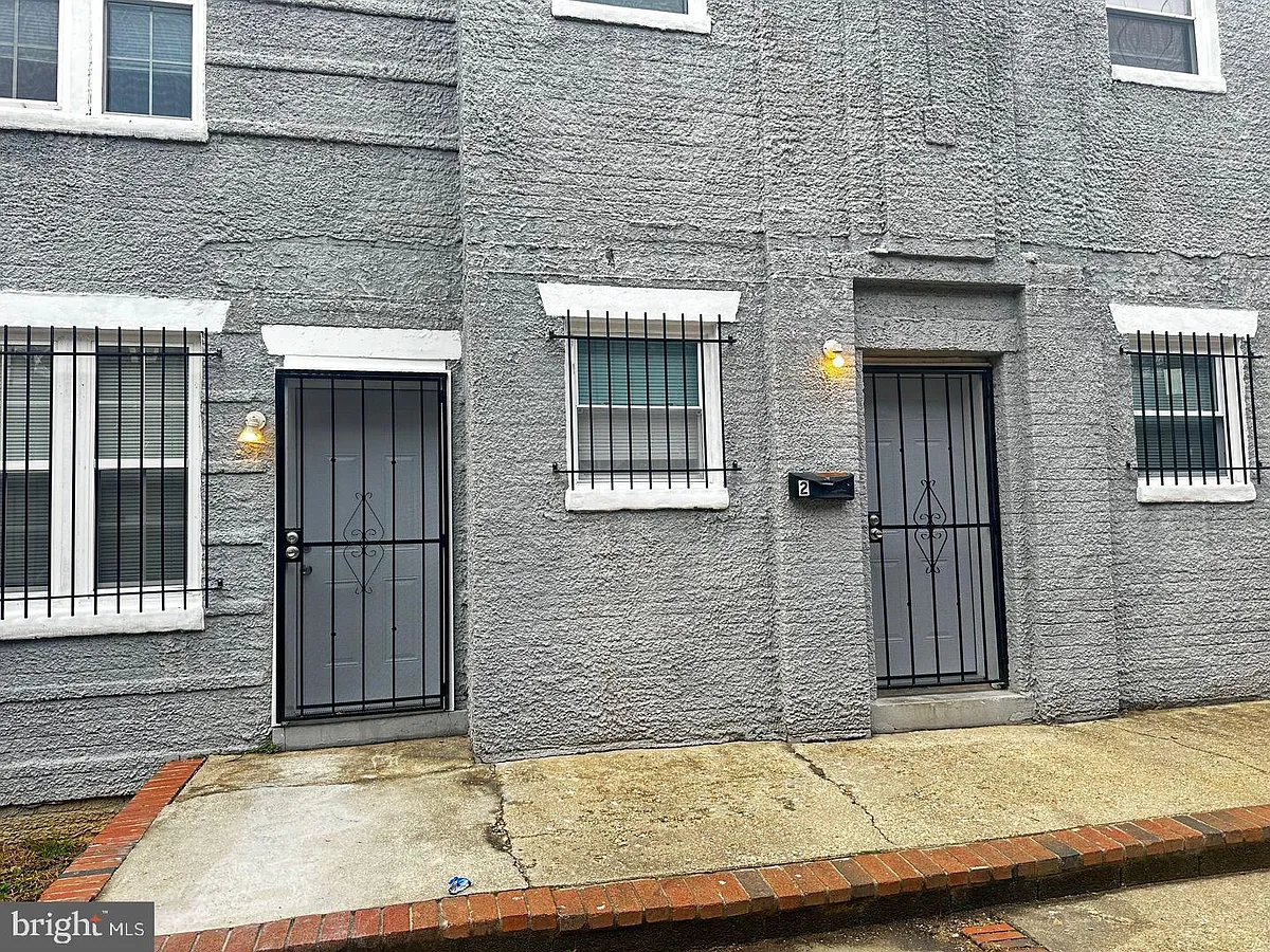 Photo 2 of 19 - 4632 Hillside Rd SE - Washington, DC Building Photo - 4632 Hillside Rd SE