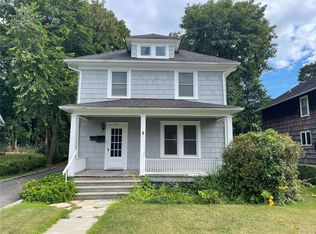 52 Prospect Ave #B, Northport, NY 11768
