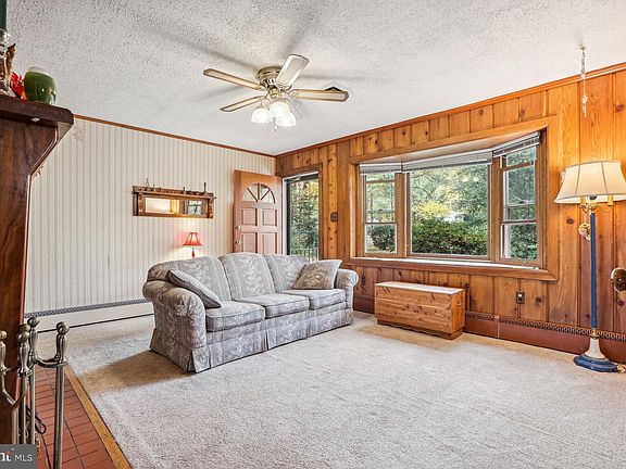 4th image of 5425 Summit St