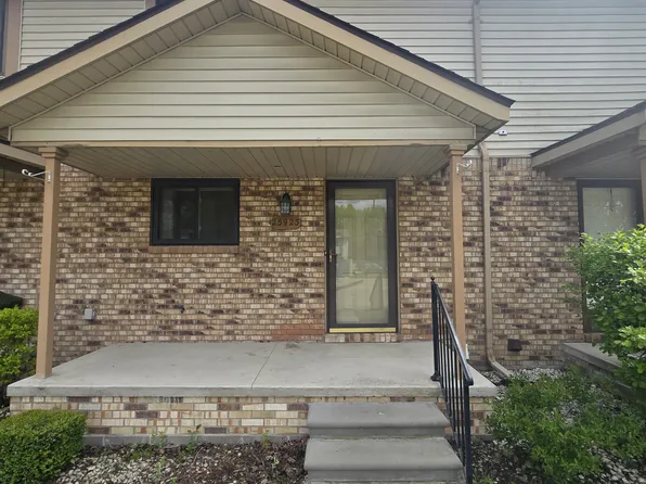 25923 New Forest Ct, Chesterfield, MI 48051