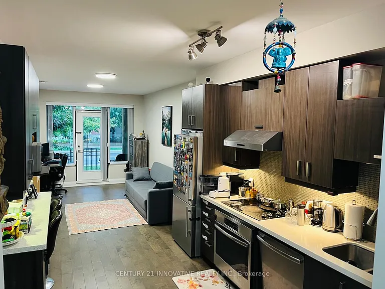 18 Uptown Dr #109 — Photo 6
