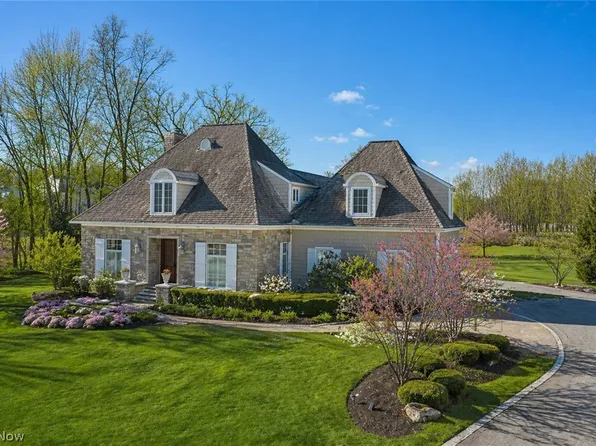 2242 Rock Crk, Akron, OH 44333