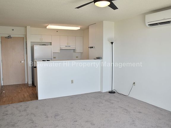 4th image of 3009 Ala Makahala Pl APT 1212