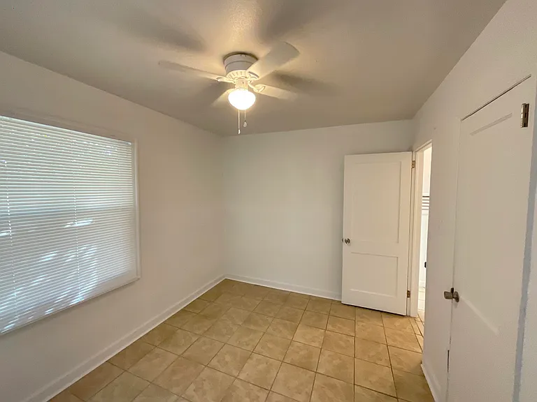 3005 Abelia Dr — Photo 8