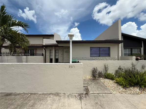 5571 NW 194th Ln, Opa Locka, FL 33055