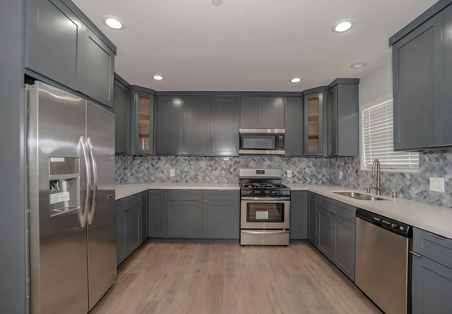7199 South La Cienega Boulevard, Unit 7201 — Photo 3