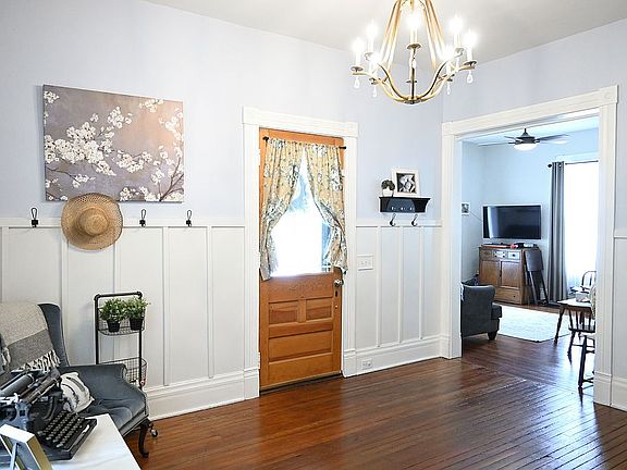 5th image of 200 Richmond Ave