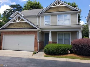 820 Murrow Ct, Fairburn, GA 30213