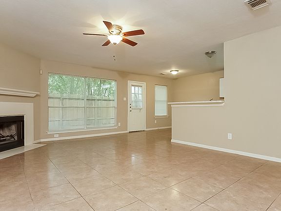 3rd image of 9218 Kingsrose Ln