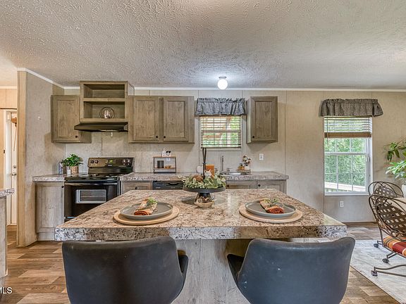 4th image of 30 Ebenezer Loop