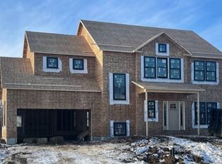 55 Giddings Trl, Lysander, NY
