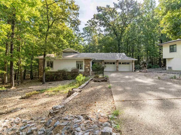 7 Camarzana Ln, Hot Springs, AR 71909