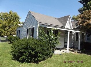 702 W 29th St, Higginsville, MO 64037