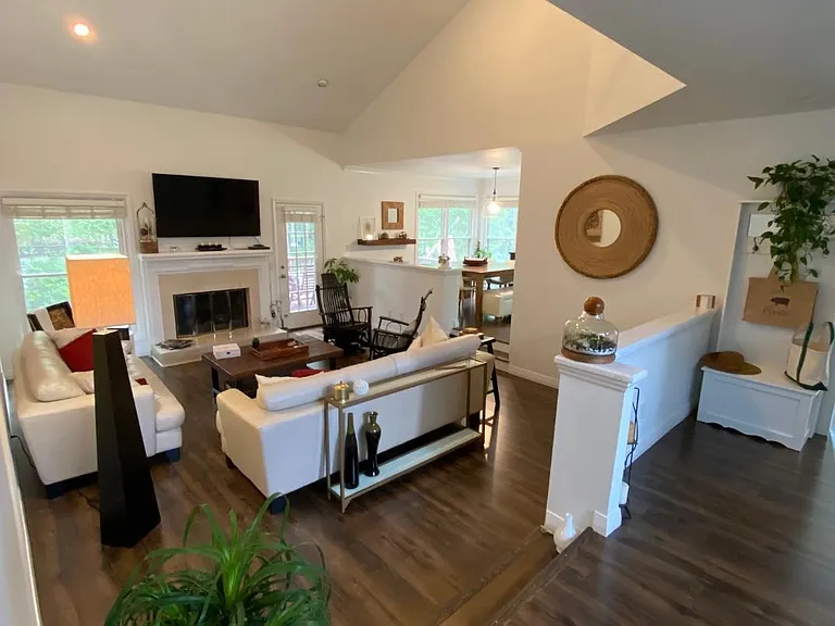 5206 Wimbleton Ct — Photo 8