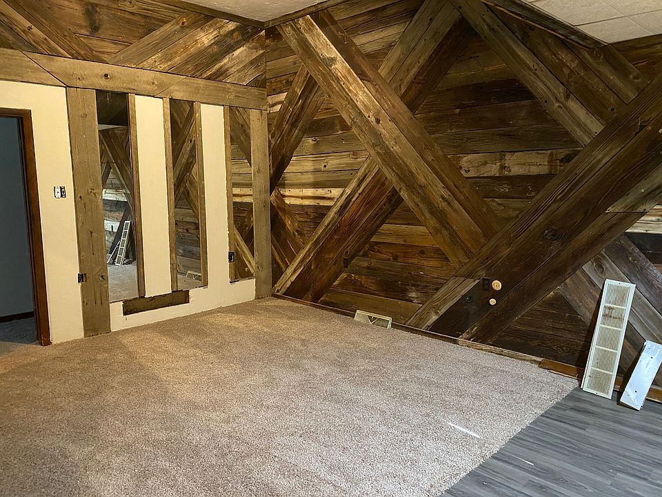 413 W Main St New Alexandria PA Zillow